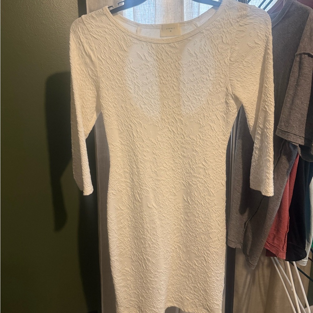 Everly White Textured Long Sleeve Dress